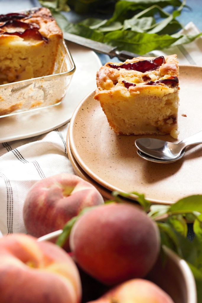 Photo d'illustration de la recette de Moelleux à la pêche vegan